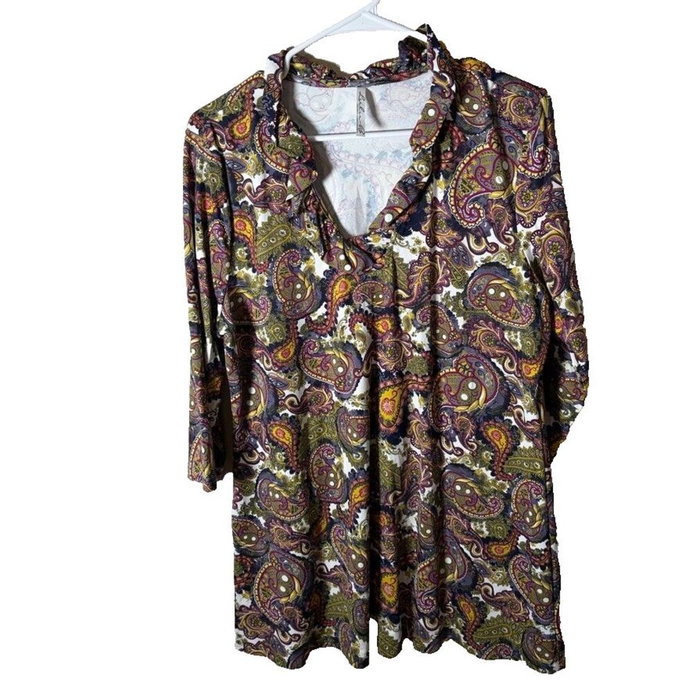 Lulu-B Shirt Women's Large Green Printed 3/4 Sleeve V-Neck Ruffle Shirt Career